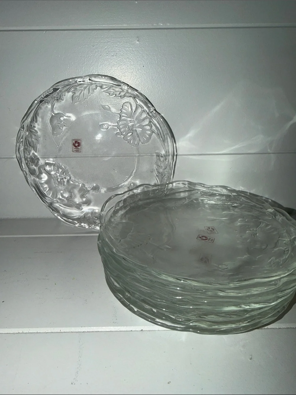 Vetretia Etrusca Clear Pressed Glass Floral Dinner Plates - Set of 8
